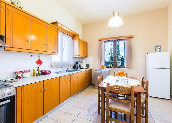 Lefteris Дом отдыха